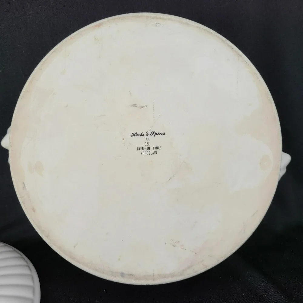 Shafford Covered Casserole Serving Dish Herbs and Spices Ribbed Porcelain‎ Round
